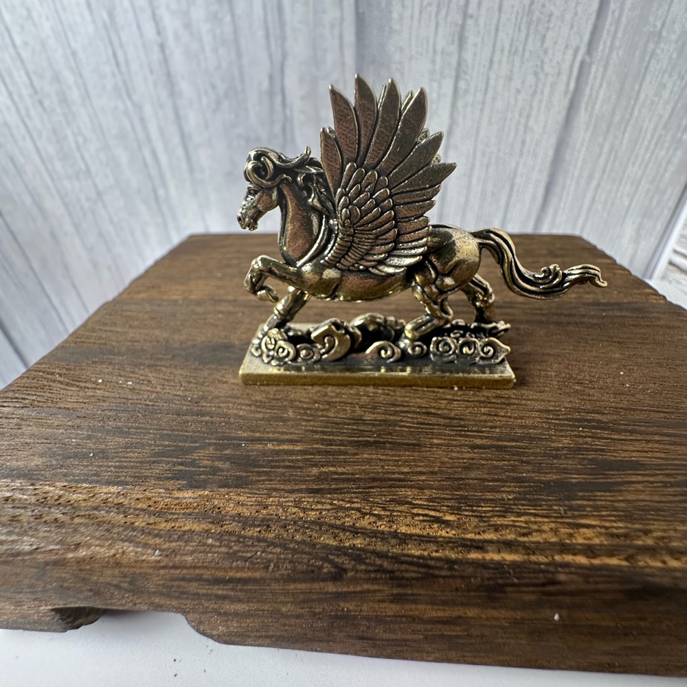 Mini Brass Pegasus Figurine - Picture 3 of 9
